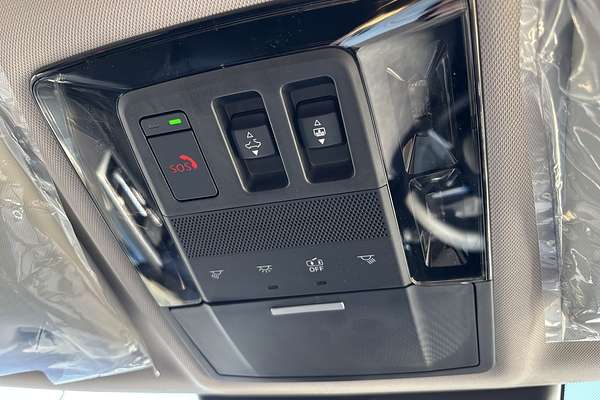 2025 Mitsubishi Outlander Exceed ZM