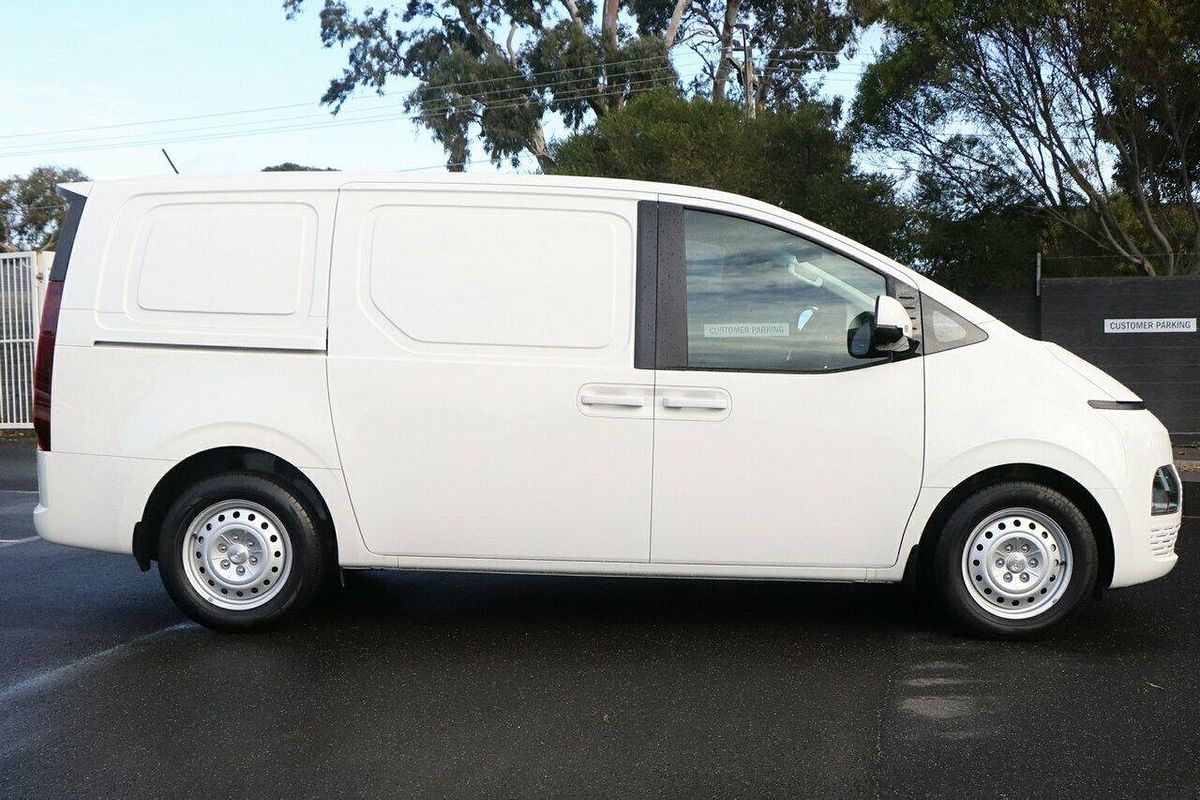 2025 Hyundai STARIA LOAD US4.V3