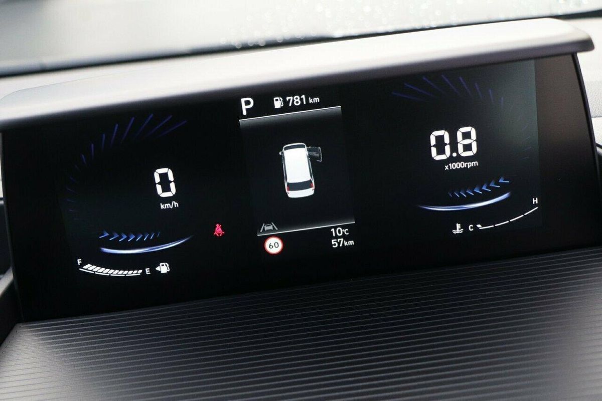 2025 Hyundai STARIA LOAD US4.V3