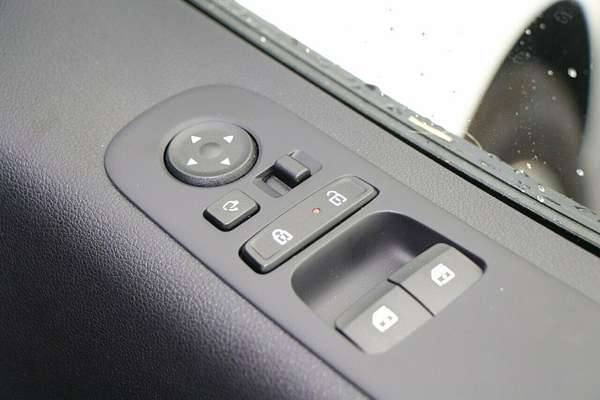 2025 Hyundai STARIA LOAD US4.V3