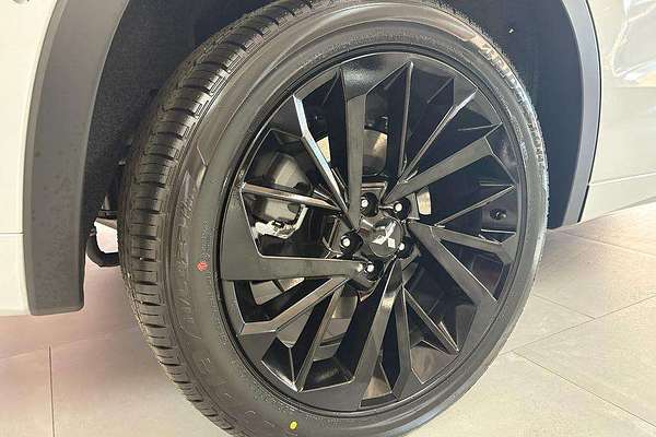 2025 Mitsubishi Outlander PHEV GSR ZM