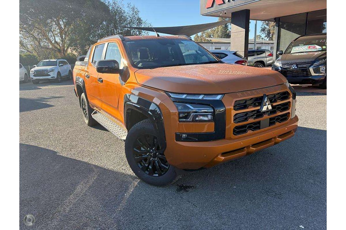2025 Mitsubishi Triton GSR MV 4X4