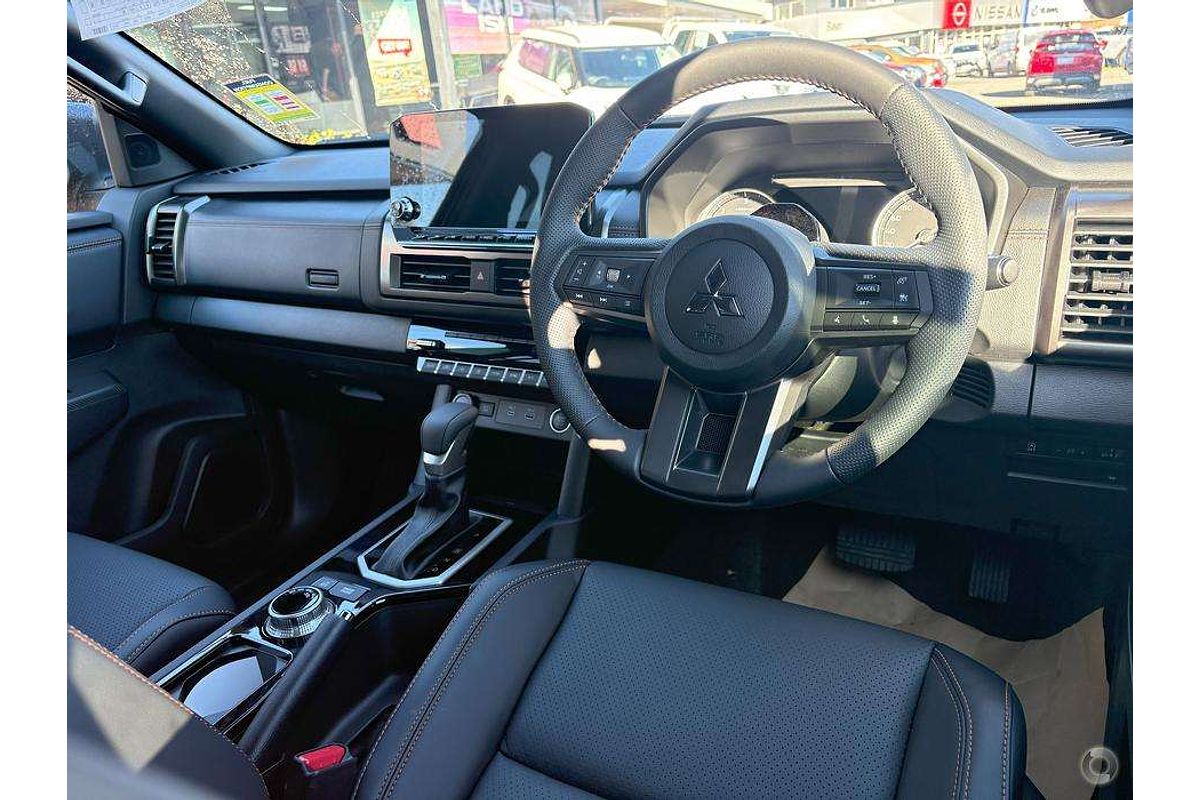 2025 Mitsubishi Triton GSR MV 4X4