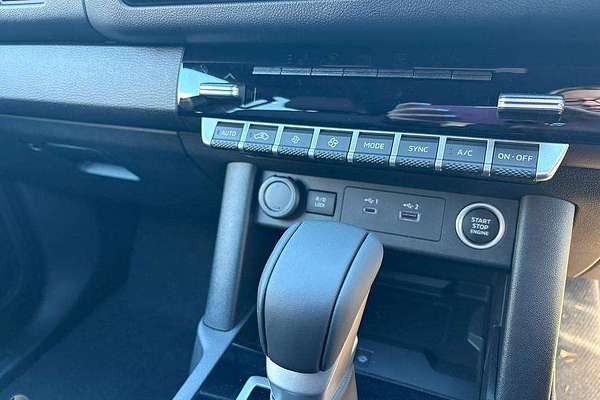 2025 Mitsubishi Triton GSR MV 4X4