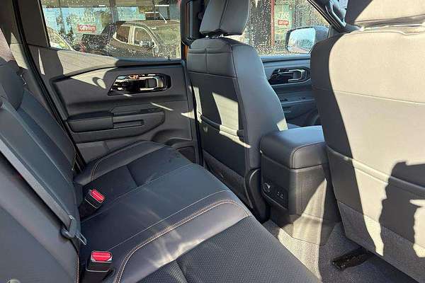2025 Mitsubishi Triton GSR MV 4X4