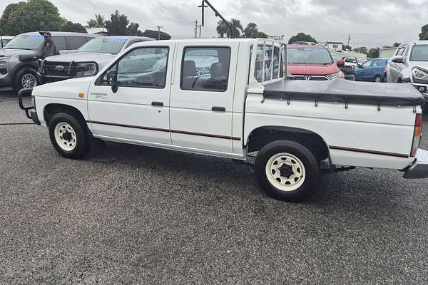 1993 Nissan Navara