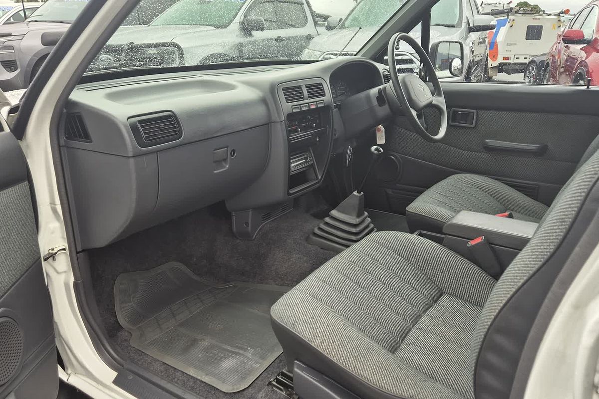 1993 Nissan Navara