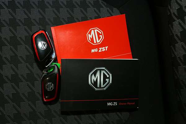 2023 MG ZST Core