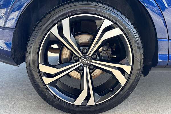 2022 Audi Q3 40 TFSI S line F3
