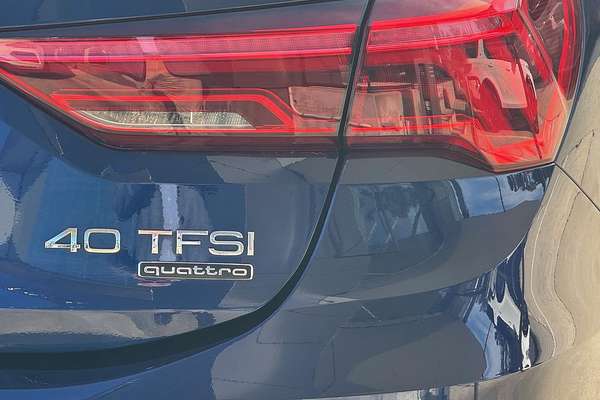 2022 Audi Q3 40 TFSI S line F3
