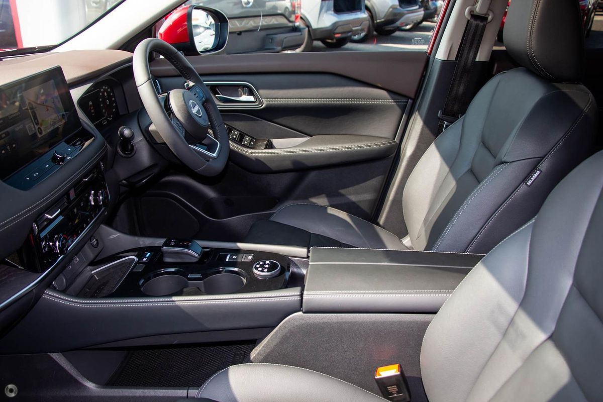2025 Nissan X-TRAIL Ti e-POWER T33