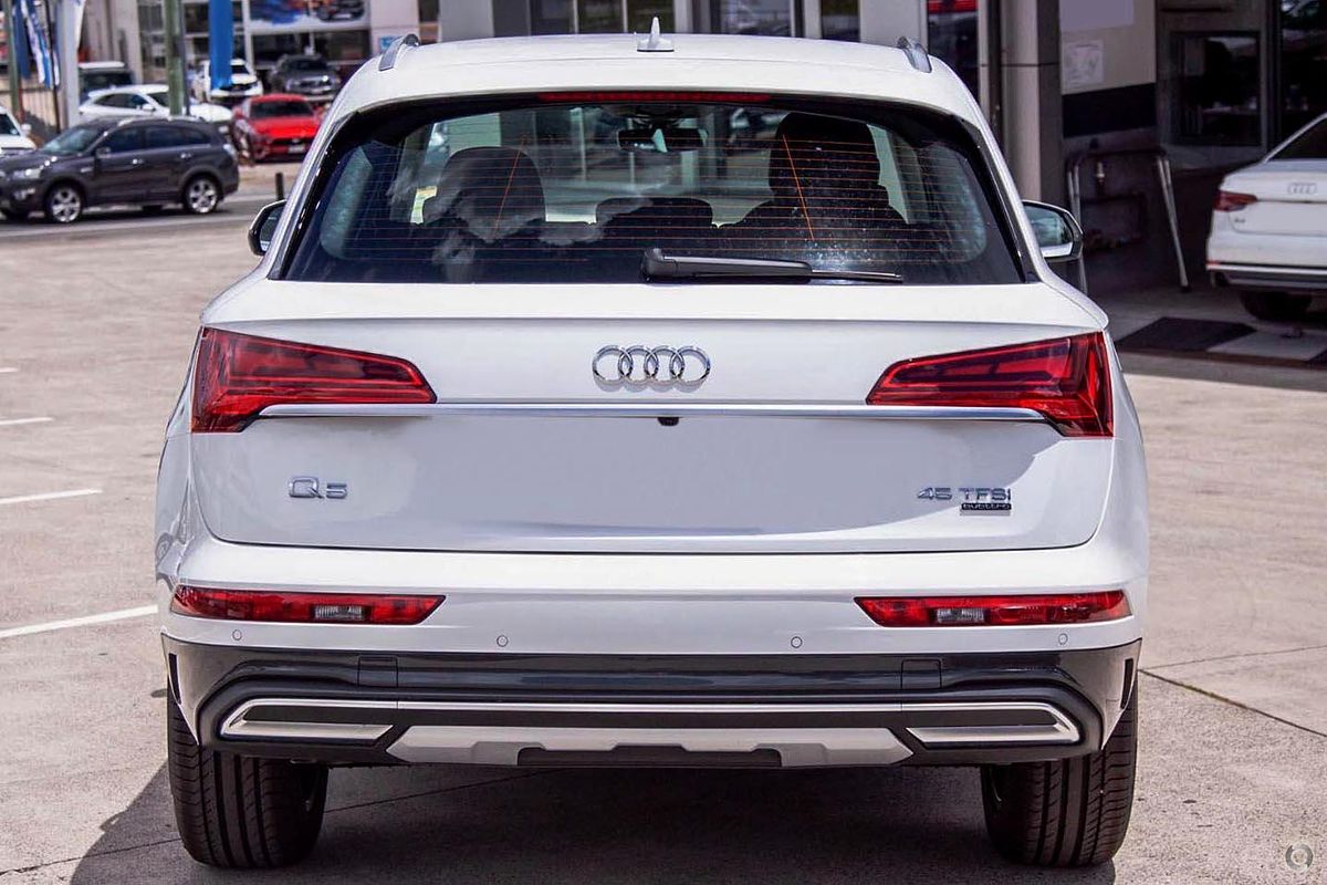2023 Audi Q5 45 TFSI FY