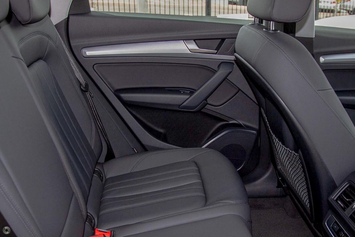 2023 Audi Q5 45 TFSI FY