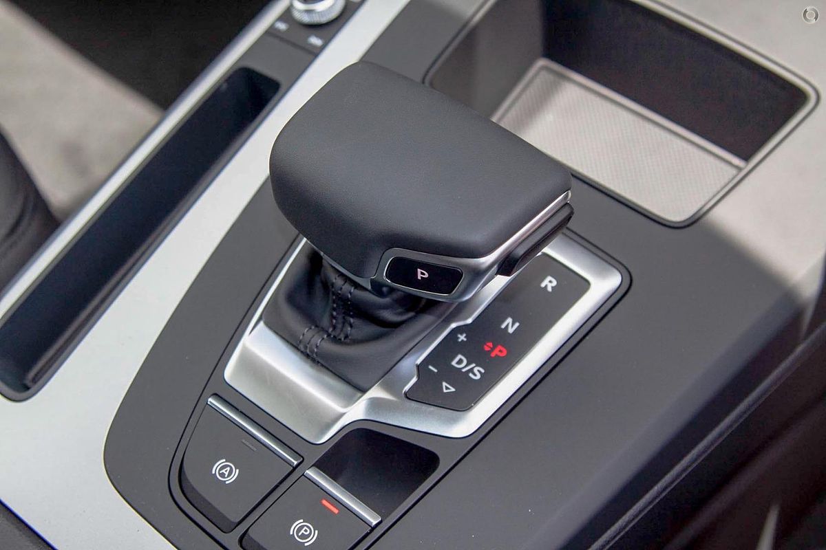 2023 Audi Q5 45 TFSI FY
