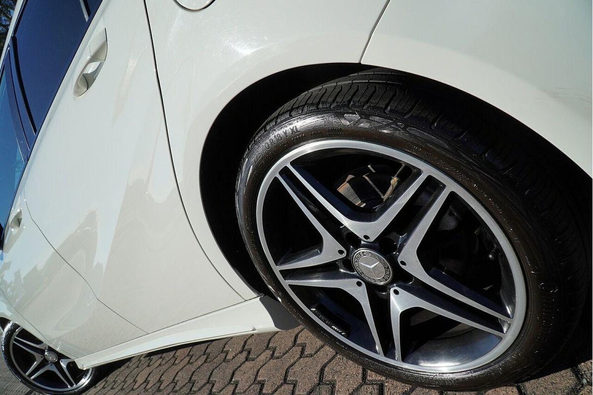 2015 Mercedes-Benz A-Class A200 W176