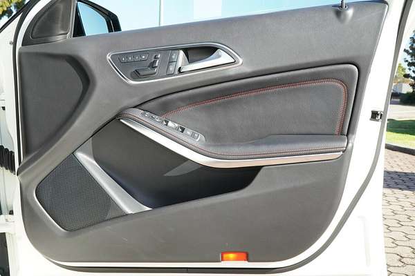 2015 Mercedes-Benz A-Class A200 W176