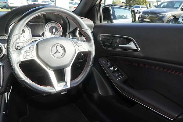 2015 Mercedes-Benz A-Class A200 W176