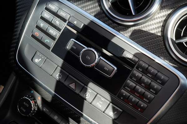 2015 Mercedes-Benz A-Class A200 W176