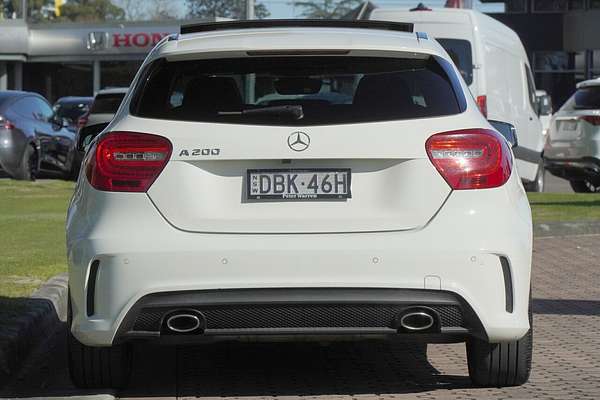 2015 Mercedes-Benz A-Class A200 W176