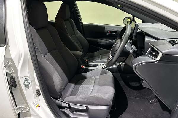 2020 Toyota Corolla Ascent Sport MZEA12R