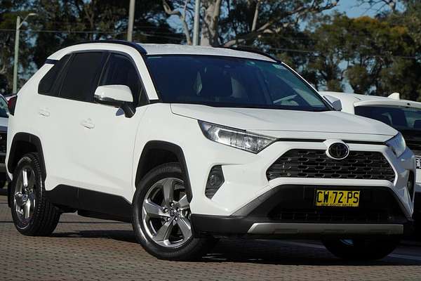 2020 Toyota RAV4 GXL MXAA52R