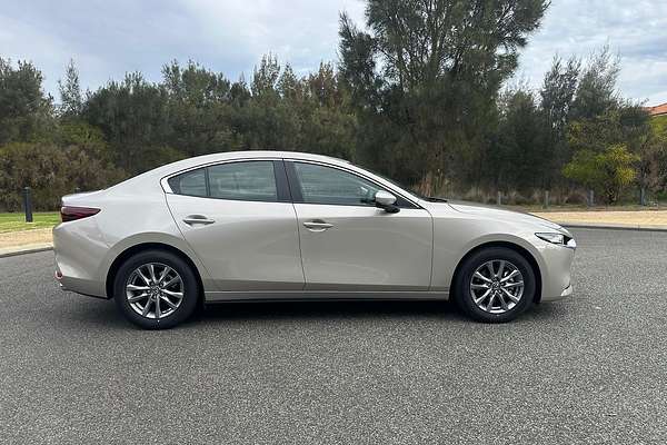 2024 Mazda 3 G20 Pure BP Series