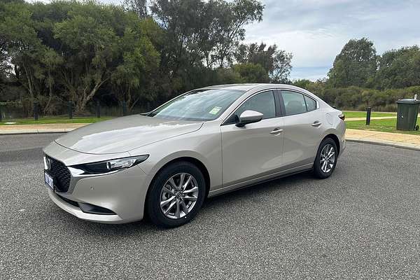 2024 Mazda 3 G20 Pure BP Series