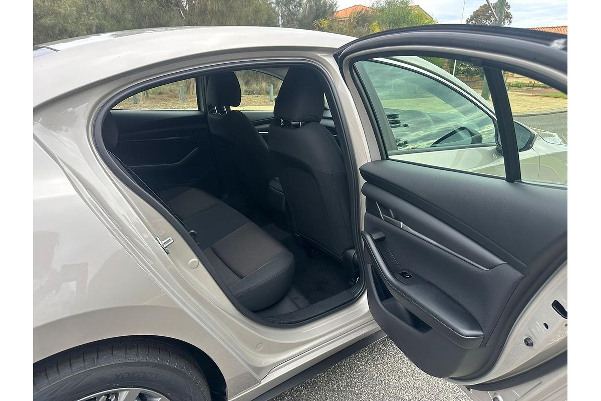 2024 Mazda 3 G20 Pure BP Series