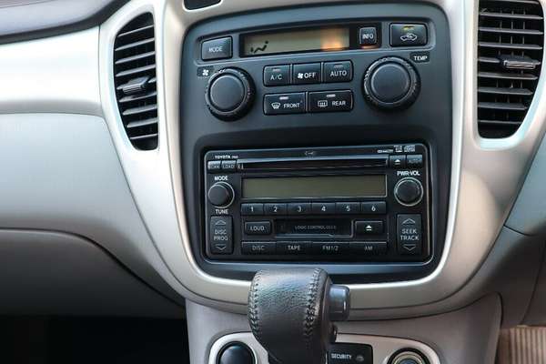 2006 Toyota Kluger CVX MCU28R