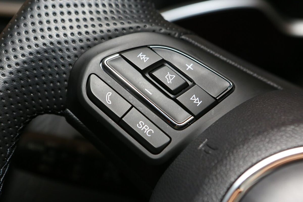 2024 MG ZS Excite AZS1