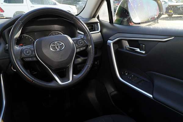 2020 Toyota RAV4 GXL MXAA52R