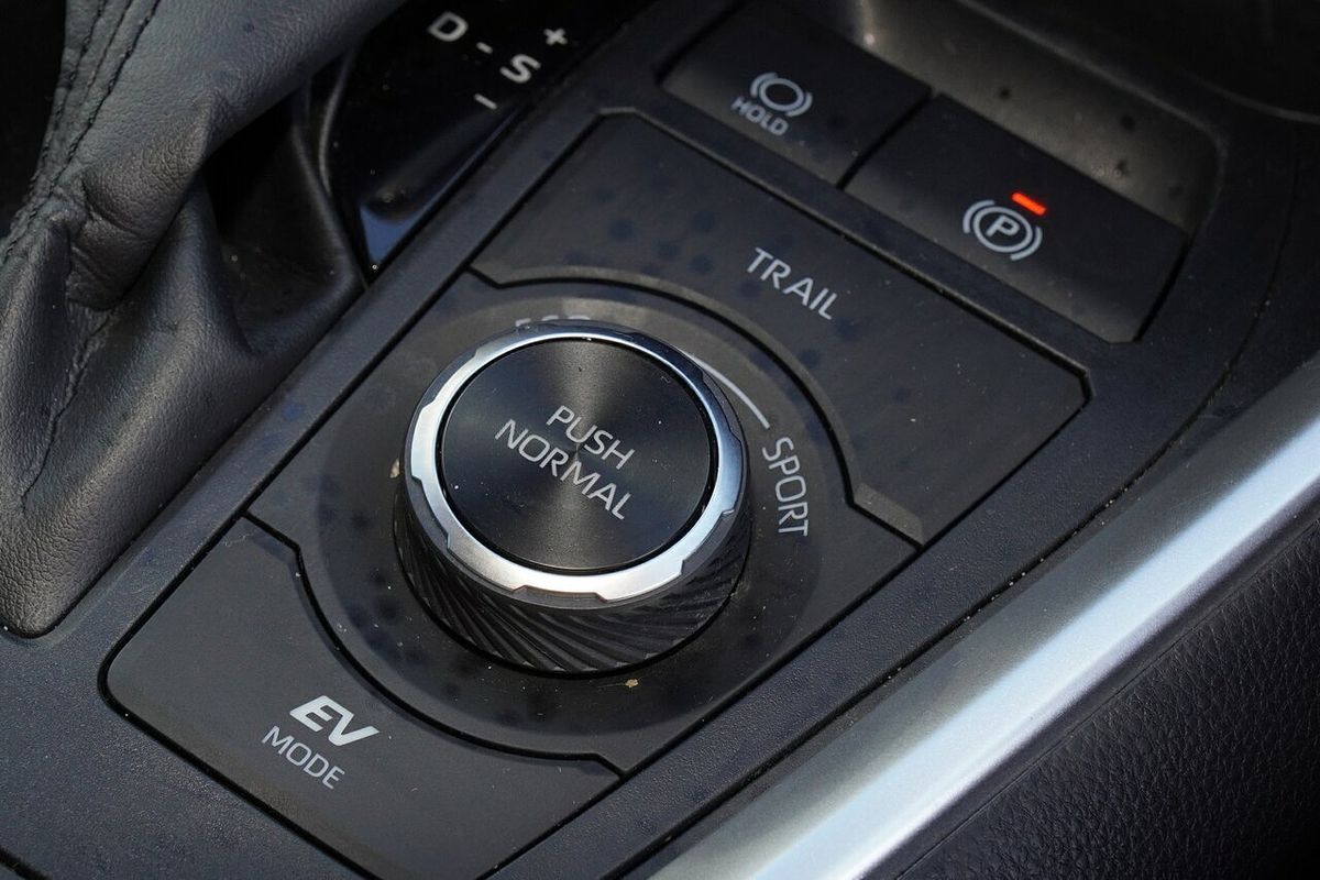 2021 Toyota RAV4 GX AXAH54R