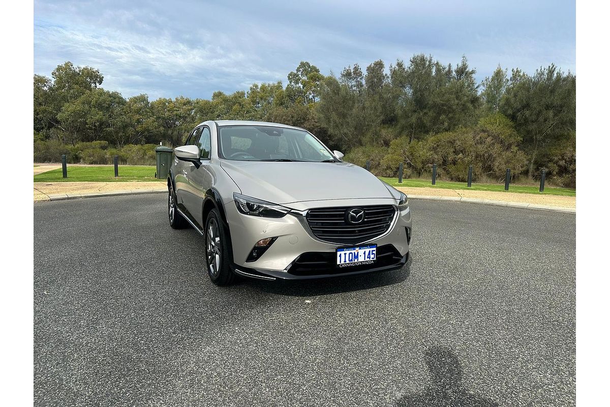 2025 Mazda CX-3 G20 Akari DK