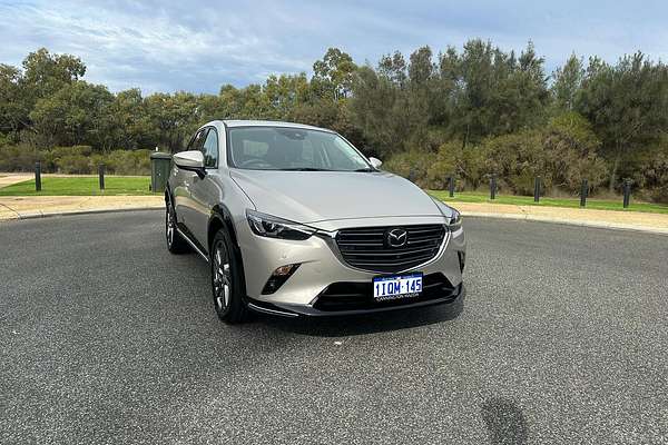 2025 Mazda CX-3 G20 Akari DK