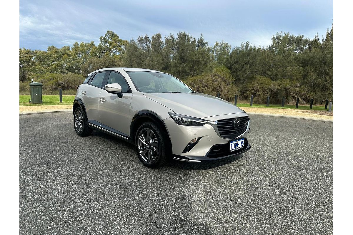 2025 Mazda CX-3 G20 Akari DK