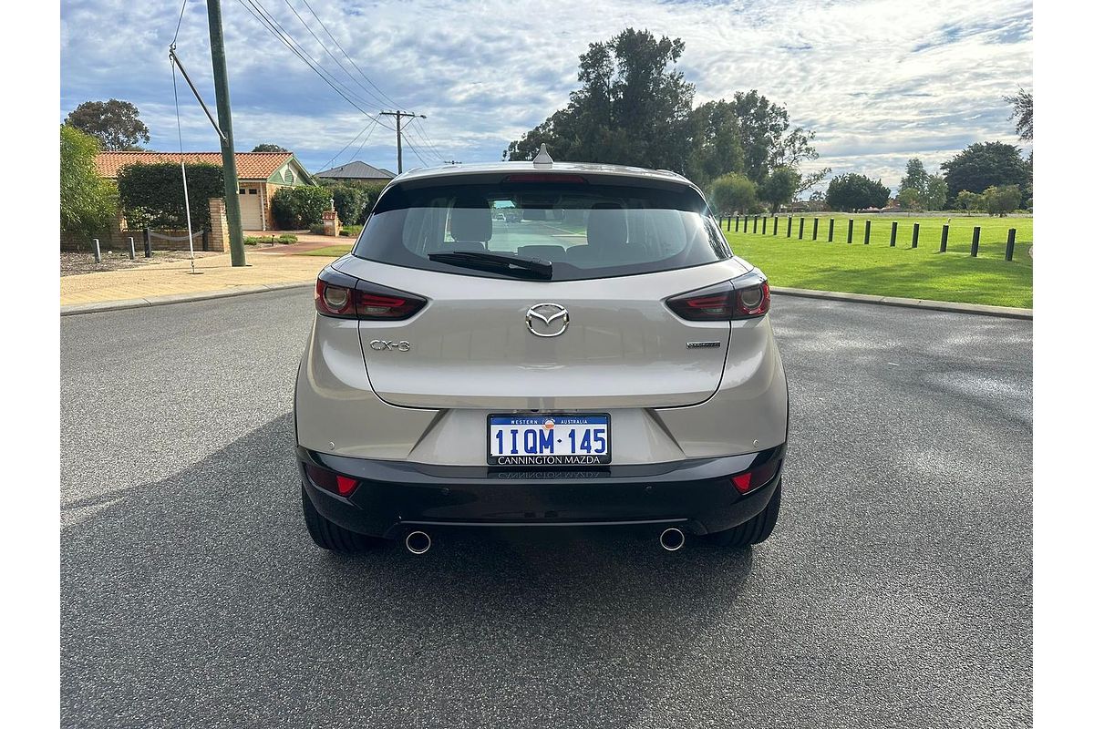 2025 Mazda CX-3 G20 Akari DK