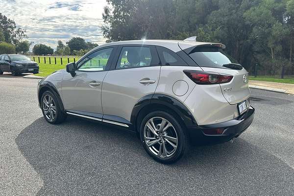 2025 Mazda CX-3 G20 Akari DK