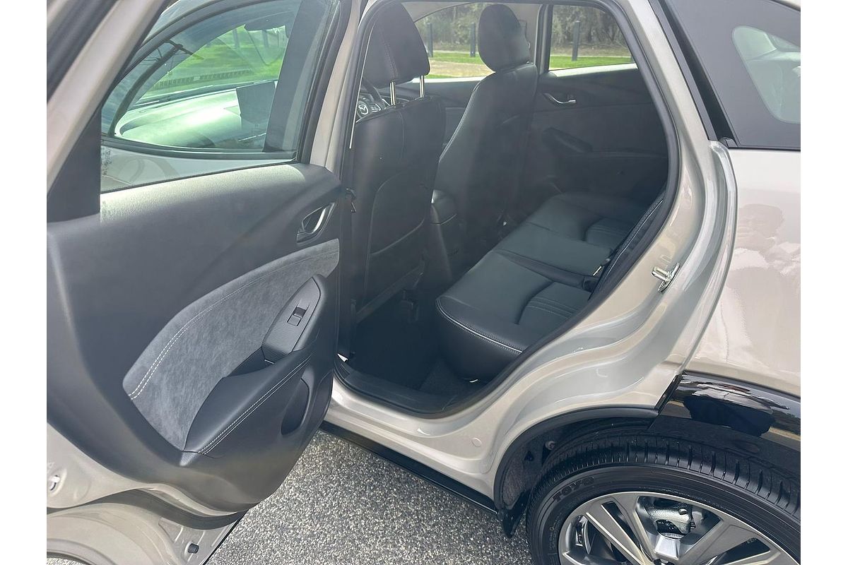 2025 Mazda CX-3 G20 Akari DK