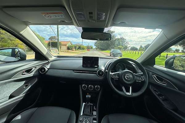 2025 Mazda CX-3 G20 Akari DK