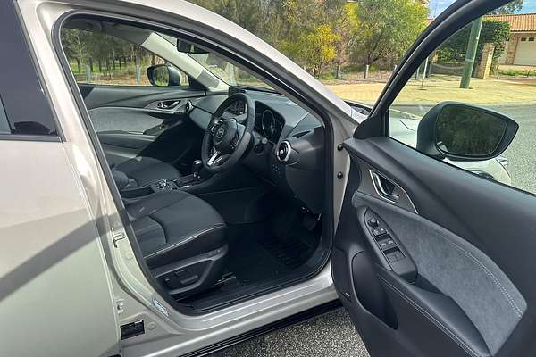 2025 Mazda CX-3 G20 Akari DK