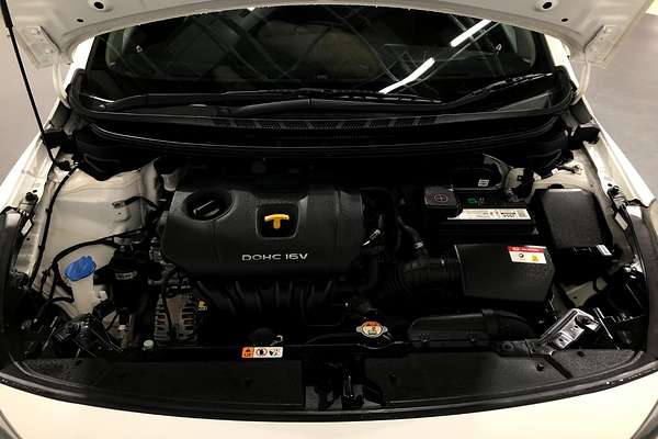 2018 Kia Cerato S YD