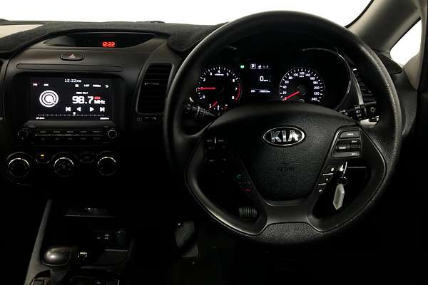 2018 Kia Cerato S YD
