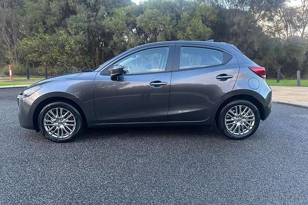2024 Mazda 2 G15 Evolve DJ Series