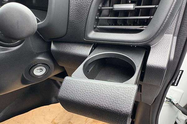 2025 Isuzu D-MAX SX 4X4