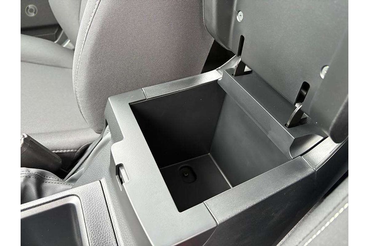 2025 Isuzu D-MAX SX 4X4