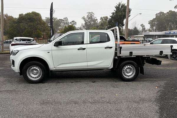 2025 Isuzu D-MAX SX 4X4