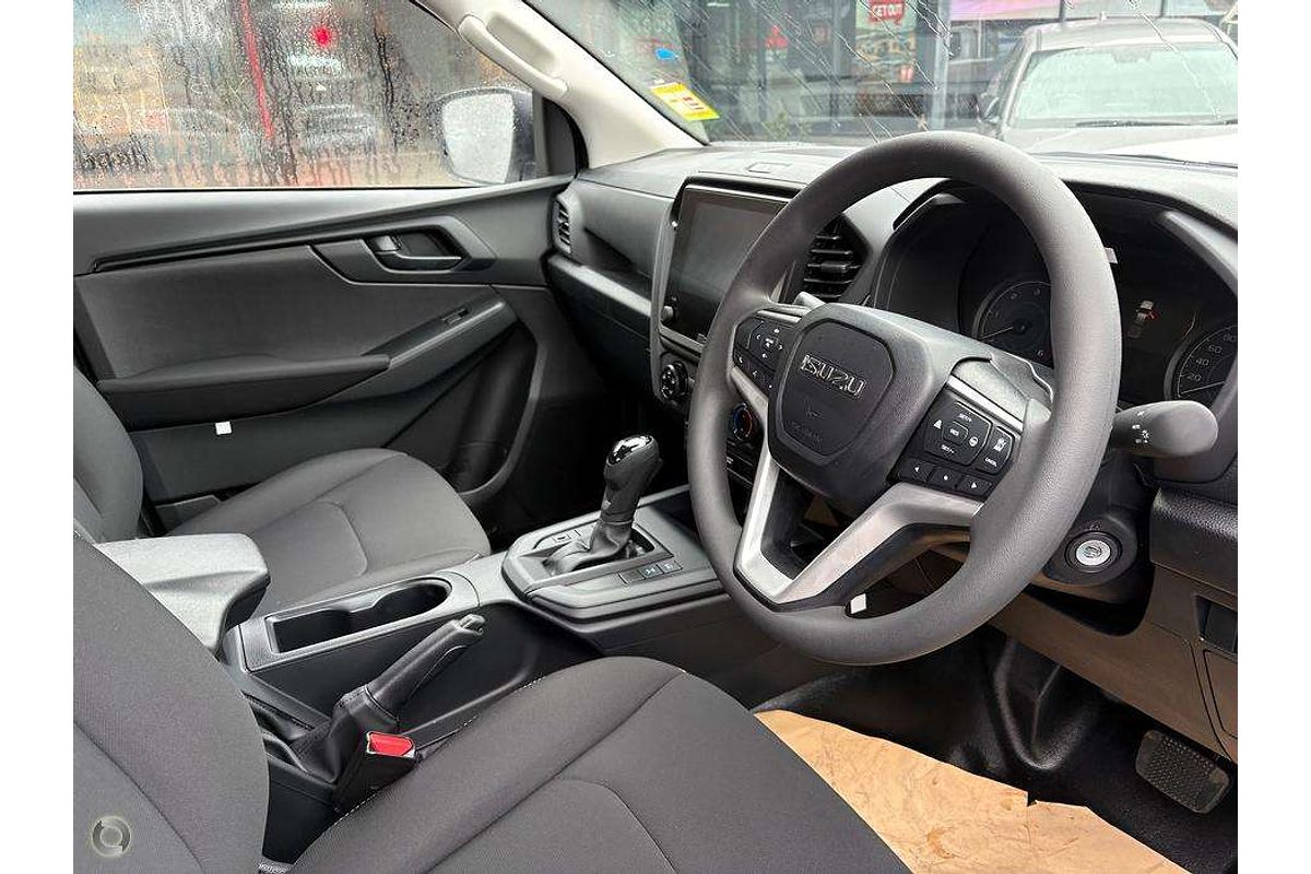 2025 Isuzu D-MAX SX 4X4