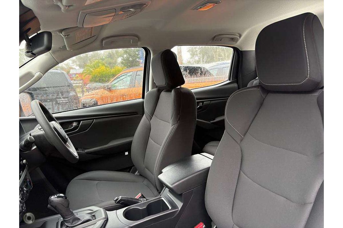 2025 Isuzu D-MAX SX 4X4