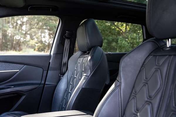 2020 Peugeot 5008 GT Line P87