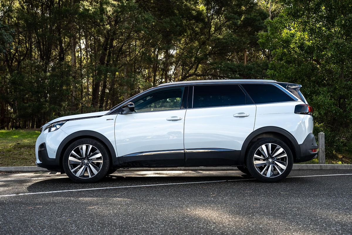 2020 Peugeot 5008 GT Line P87